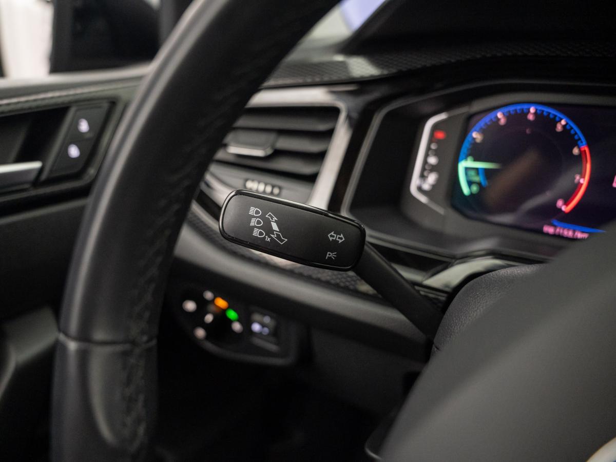 volkswagen-taigo-2023-gasolina-999cc