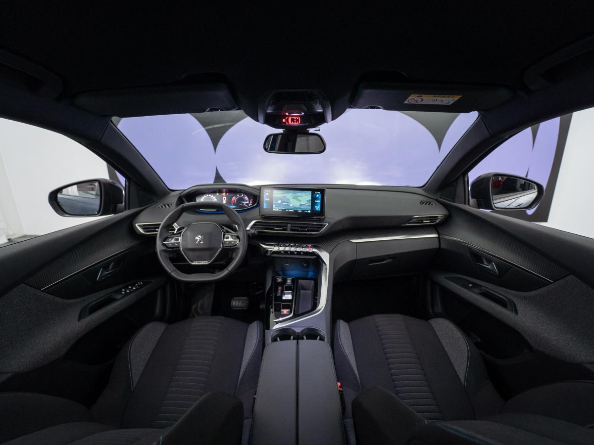 peugeot-5008-2023-diesel-1499cc