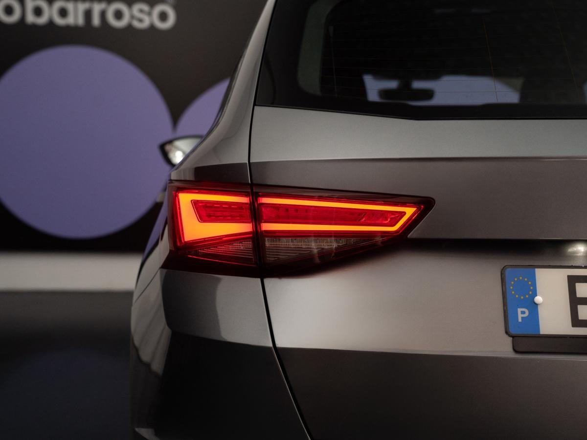 seat-ateca-2023-gasolina-999cc