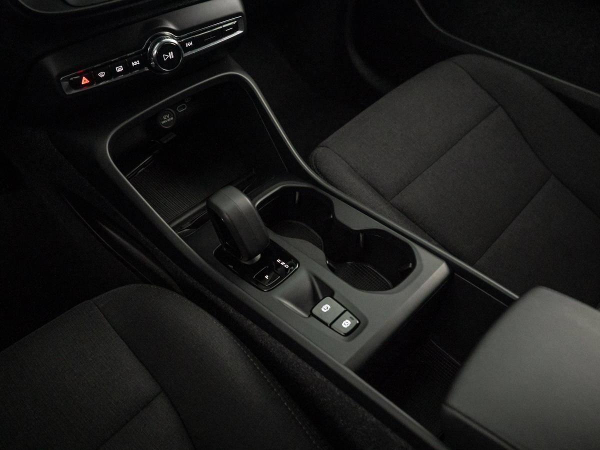 volvo-xc40-2025-hibrido-a-gasolina-1969cc