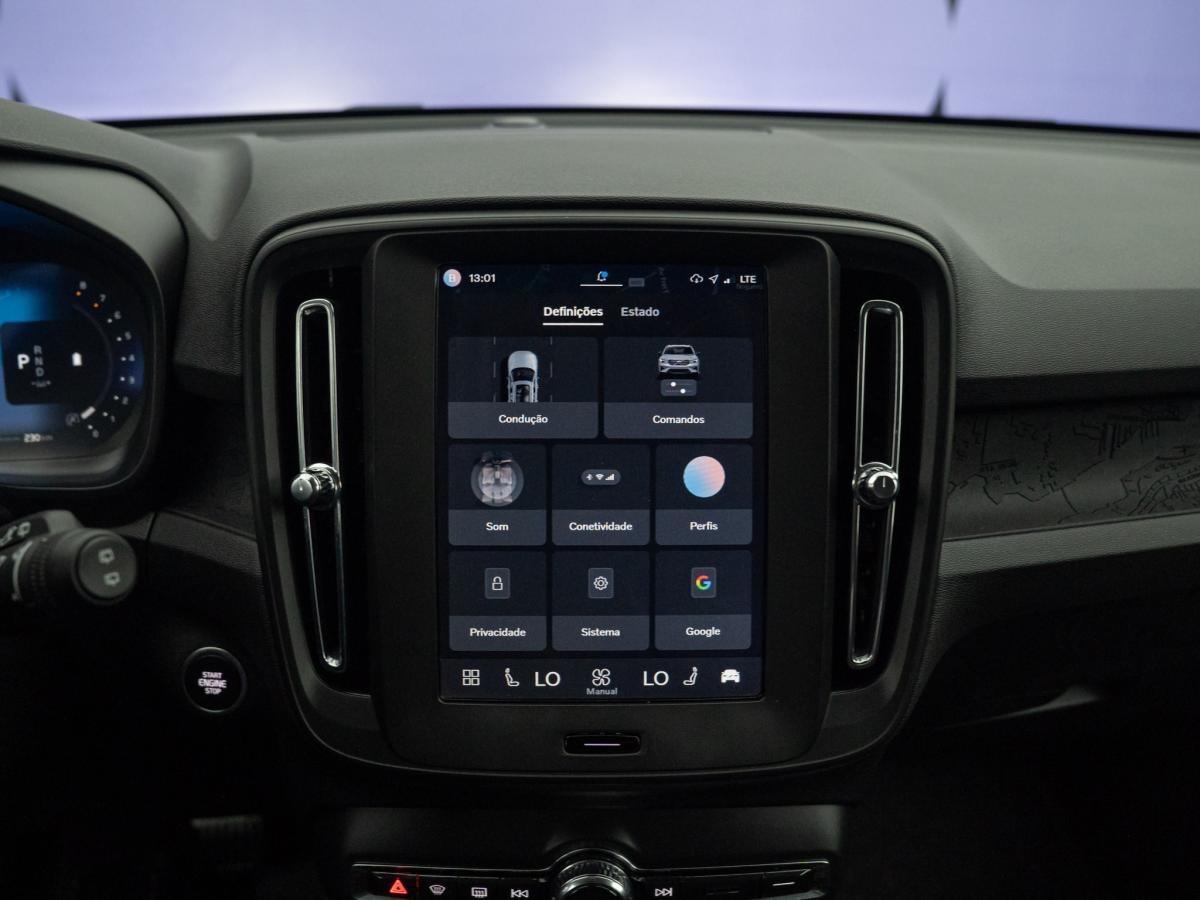 volvo-xc40-2025-hibrido-a-gasolina-1969cc