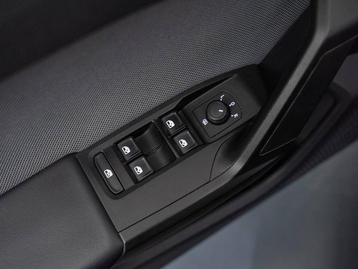 seat-leon-st-2022-gasolina-999cc