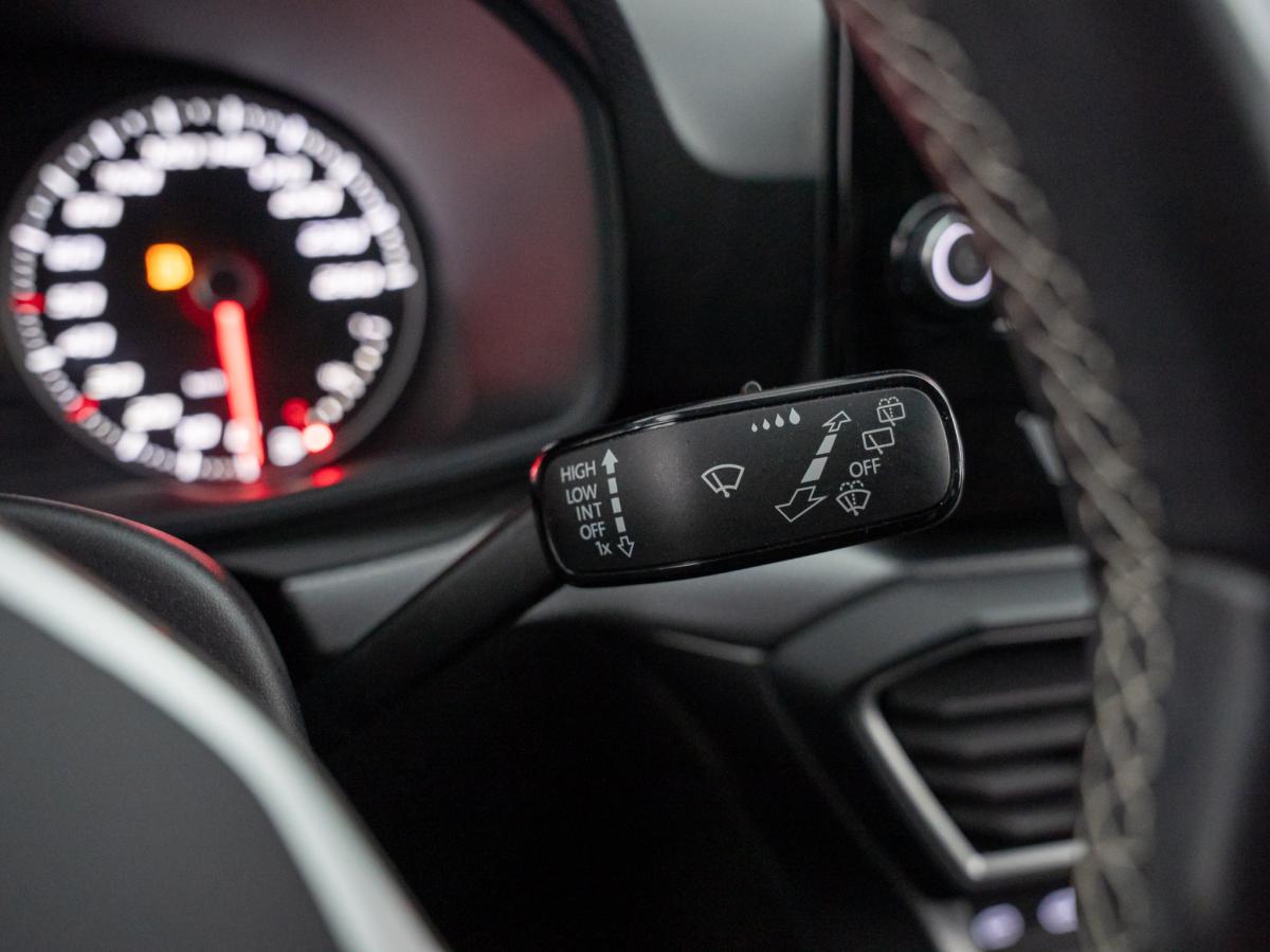 seat-leon-st-2022-gasolina-999cc