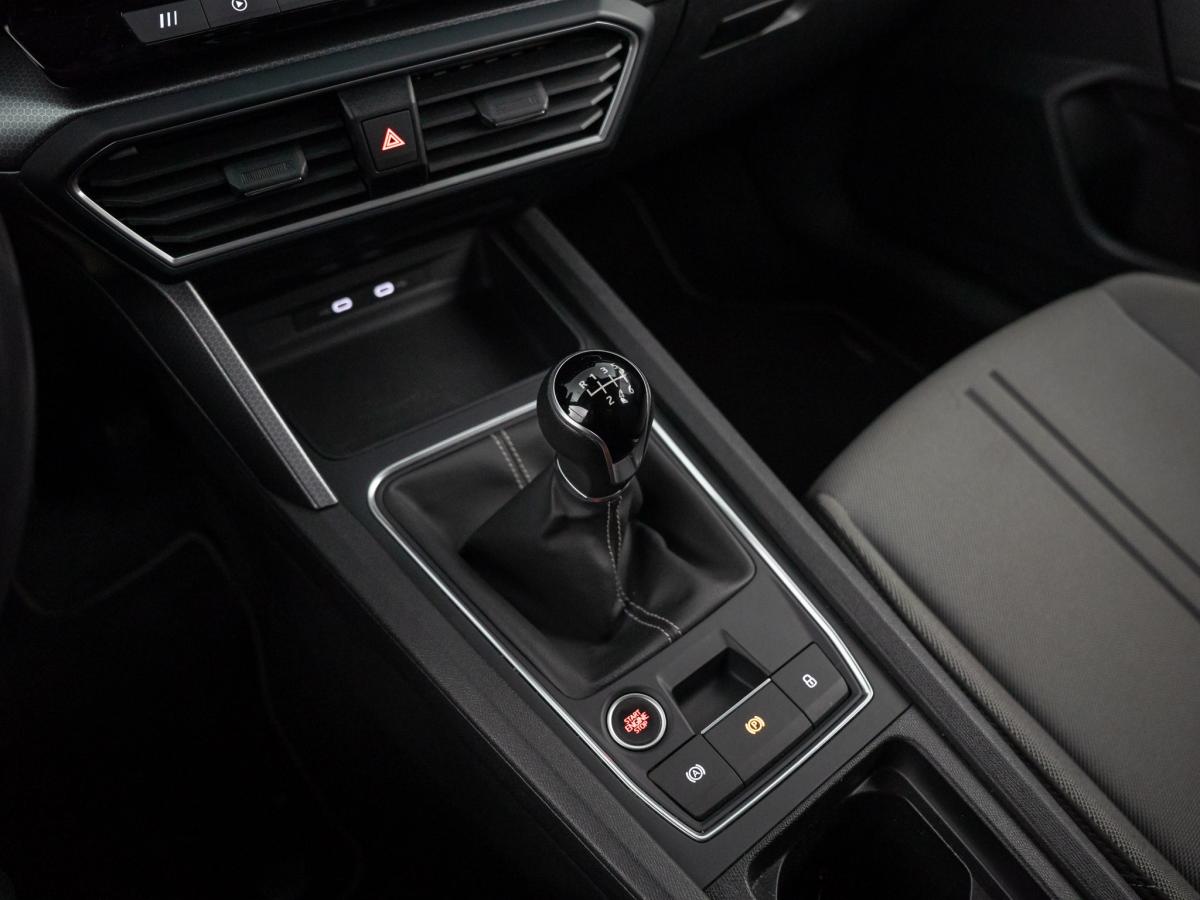 seat-leon-st-2022-gasolina-999cc