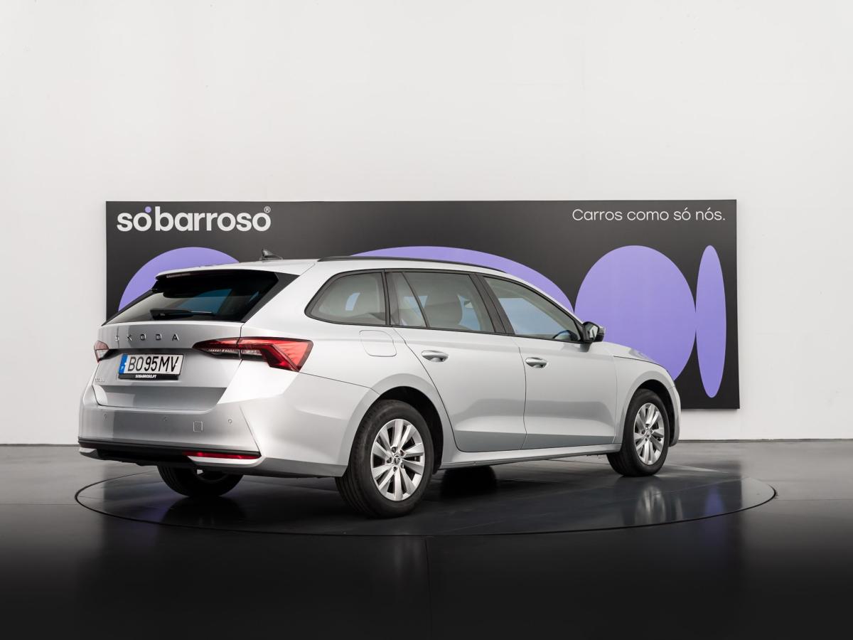 skoda-octavia-break-2024-diesel-1968cc