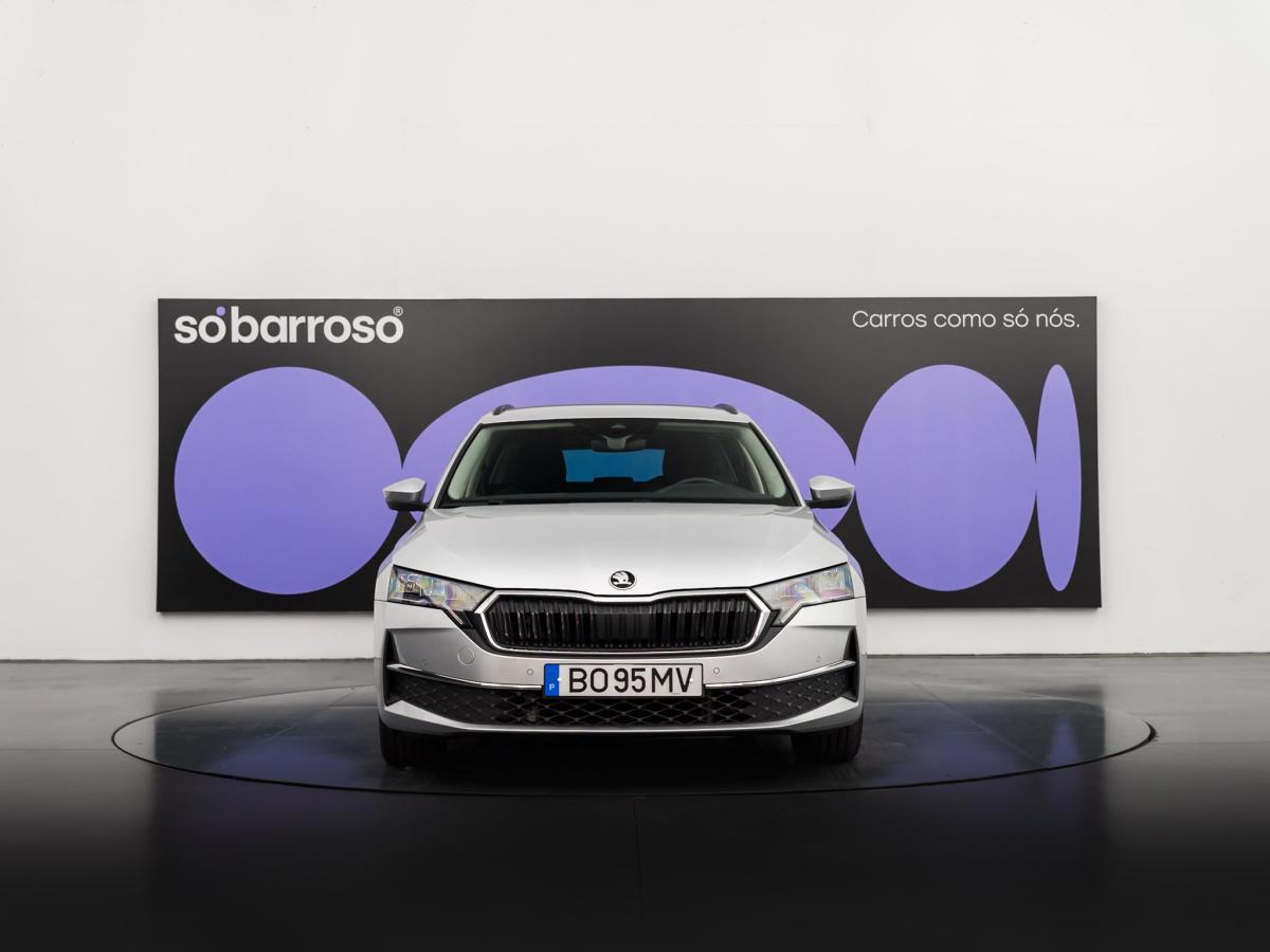 skoda-octavia-break-2024-diesel-1968cc