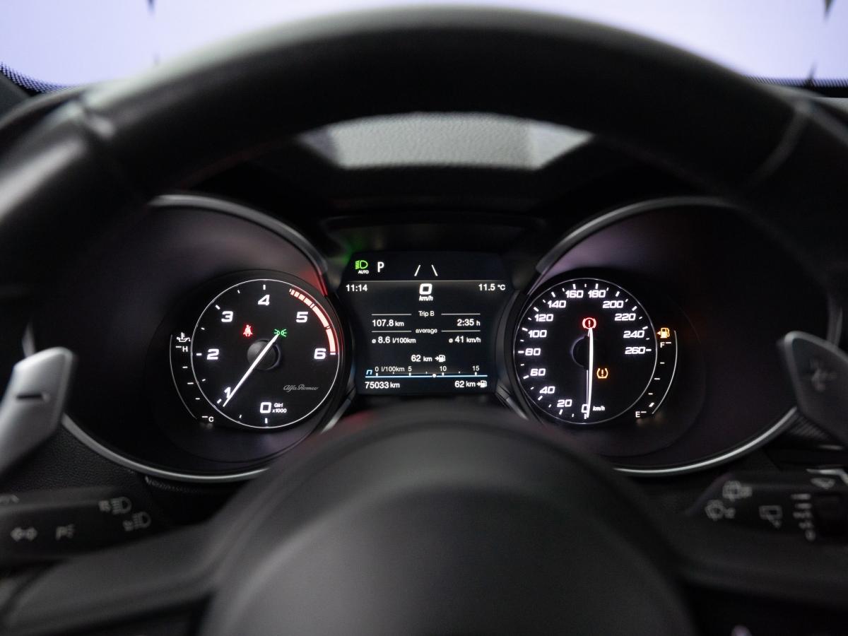 alfa-romeo-stelvio-2022-diesel-2143cc