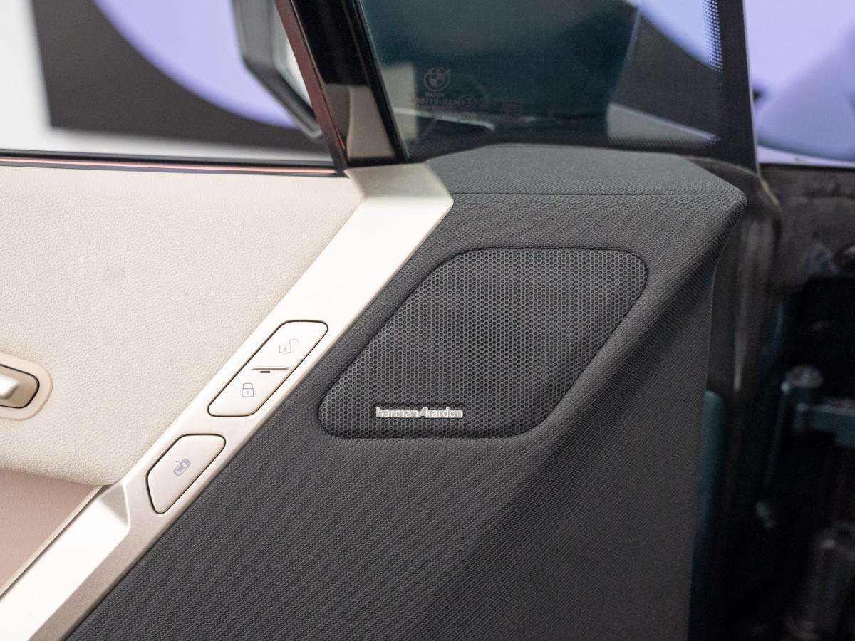 bmw-ix-2023-eletrico-500cc
