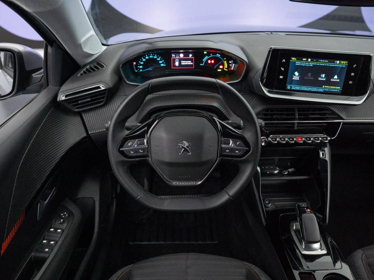 peugeot-208-2022-eletrico-500cc