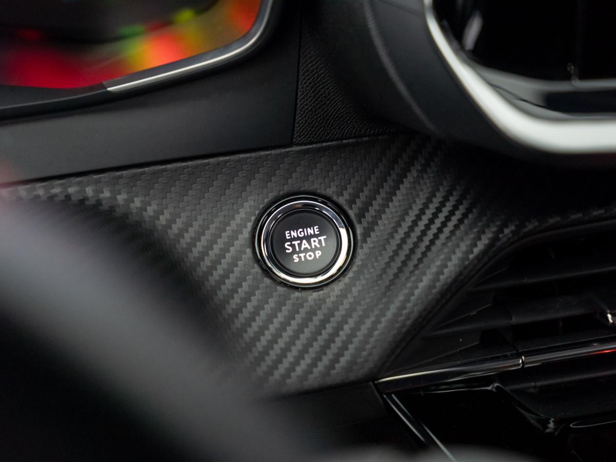 peugeot-208-2022-eletrico-500cc
