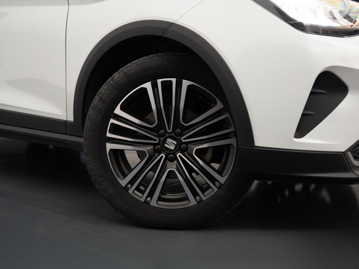 seat-arona-2023-gasolina-999cc