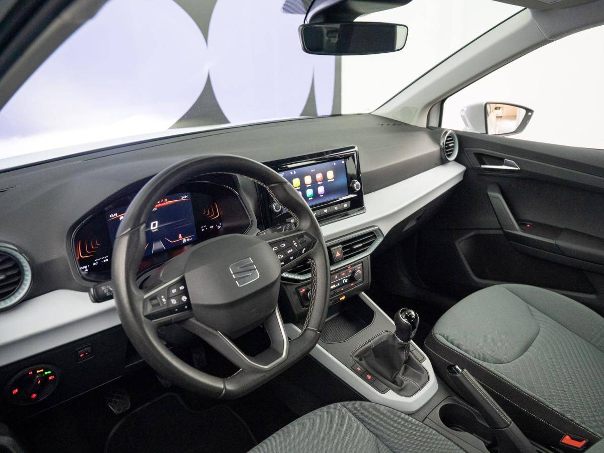 seat-arona-2023-gasolina-999cc