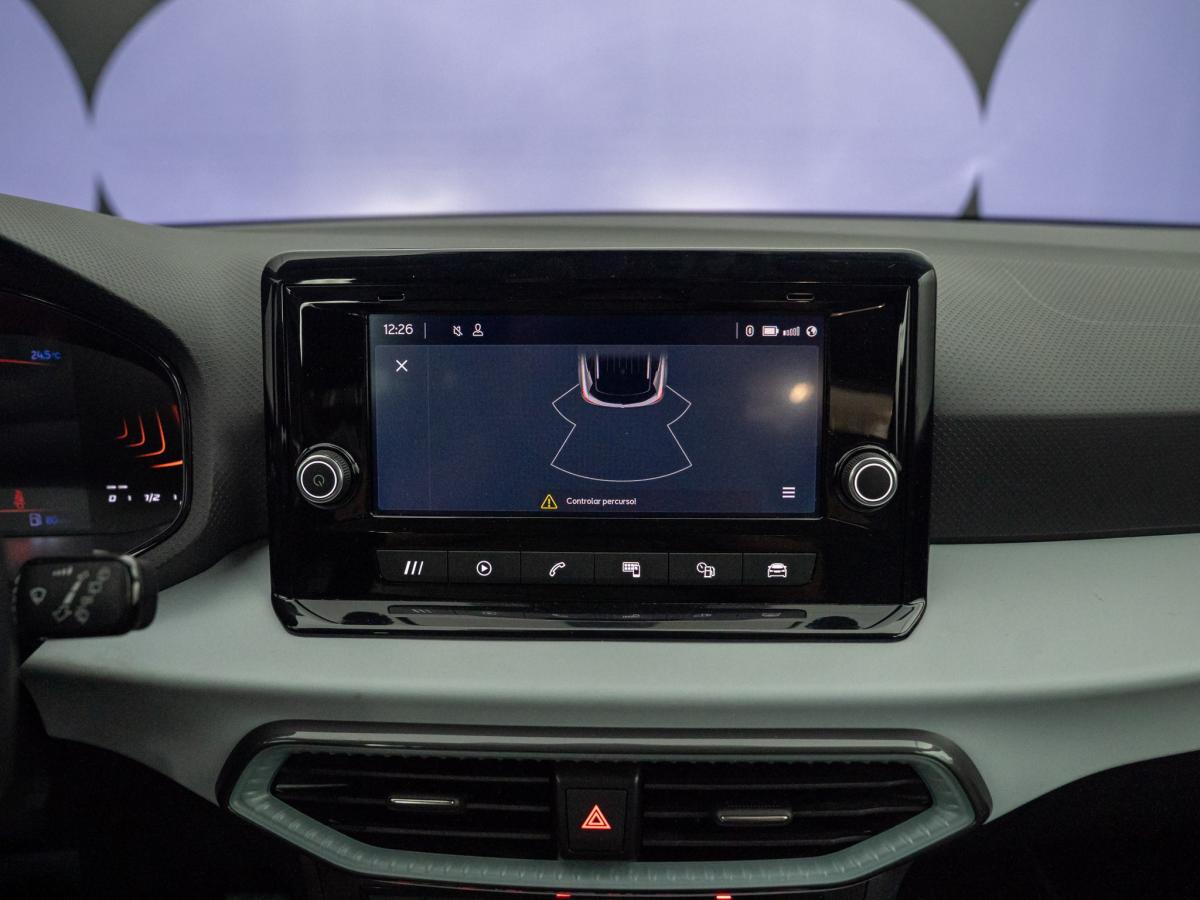 seat-arona-2023-gasolina-999cc