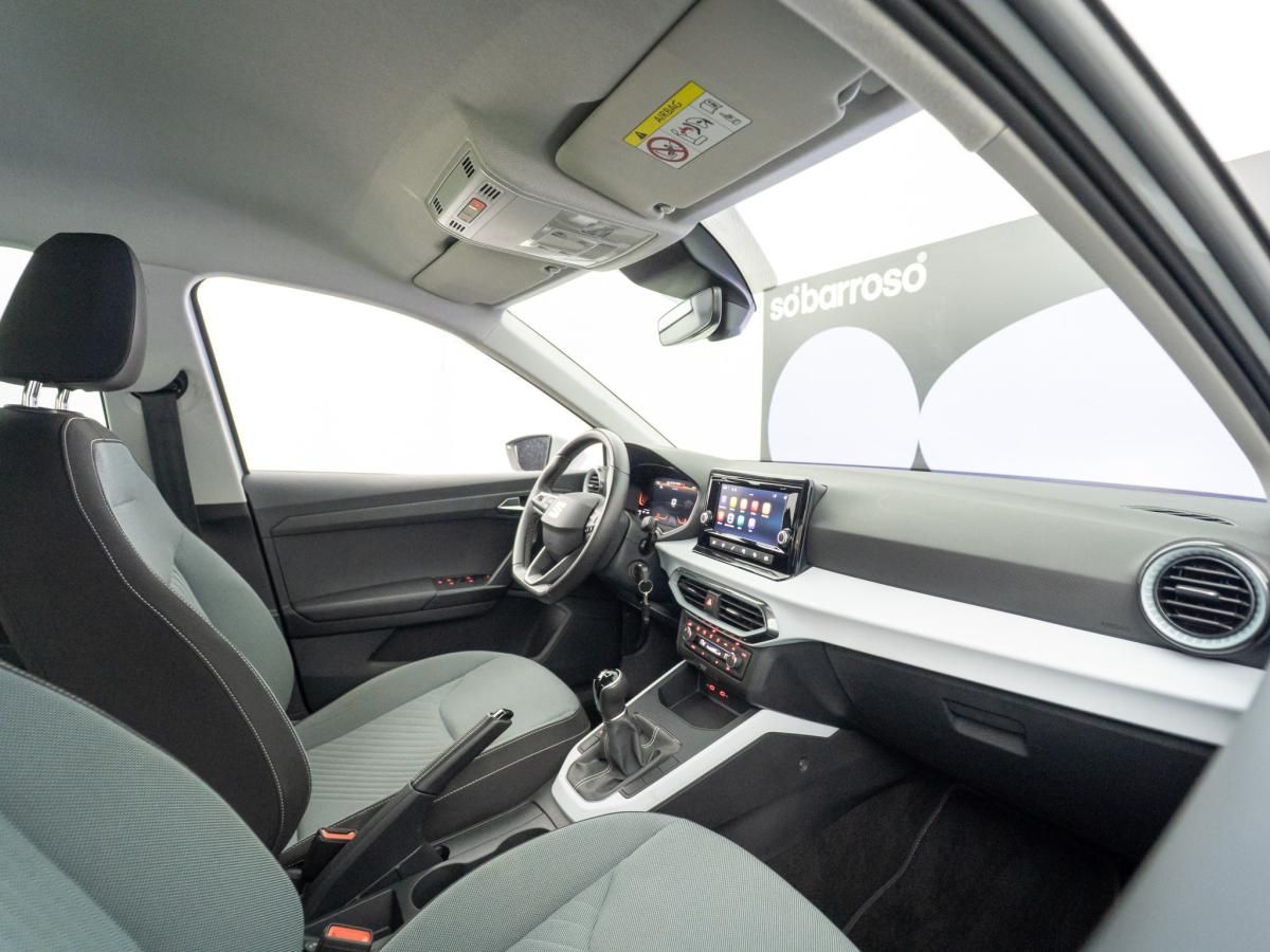 seat-arona-2023-gasolina-999cc