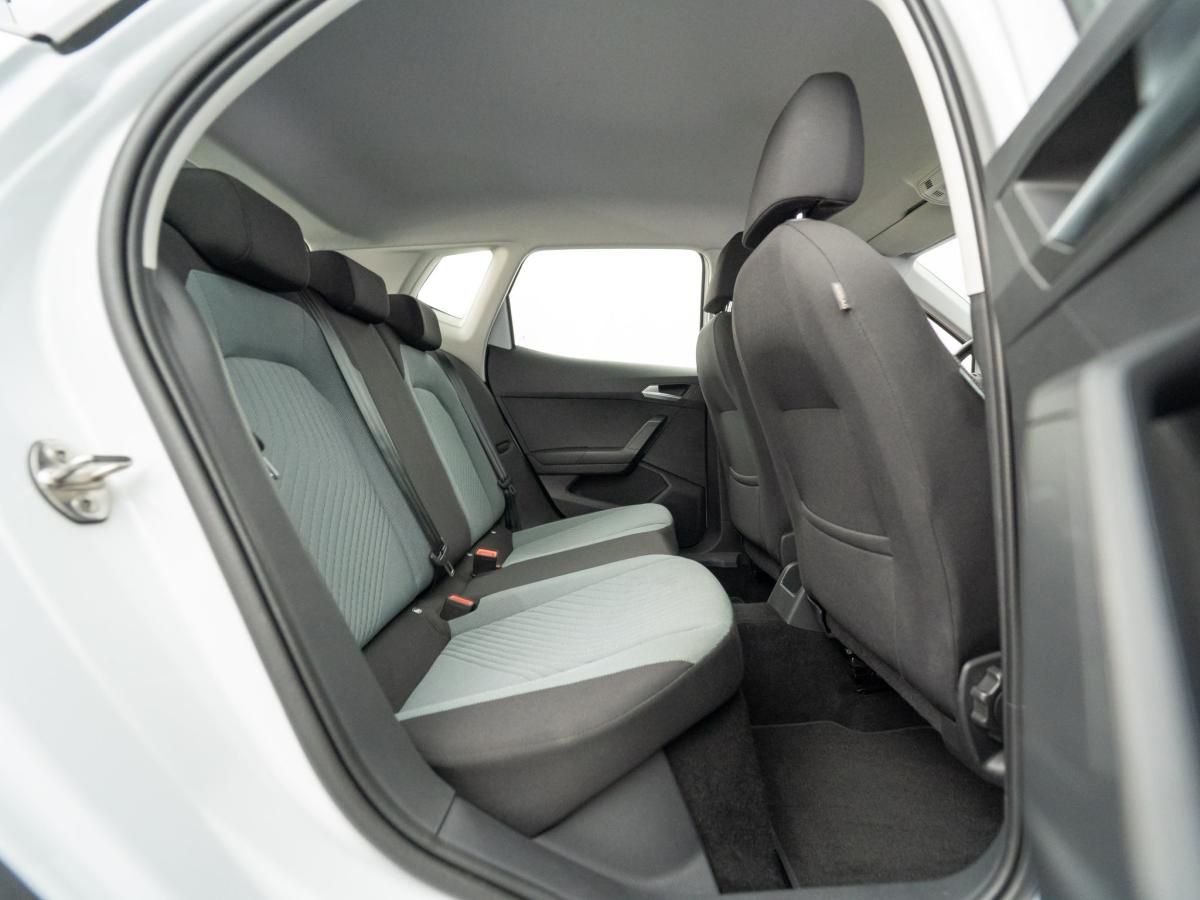 seat-arona-2023-gasolina-999cc