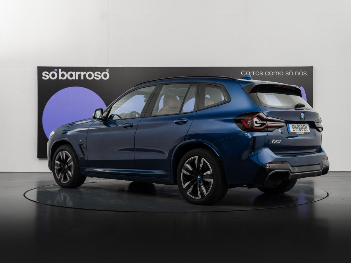 bmw-ix3-2024-eletrico-500cc