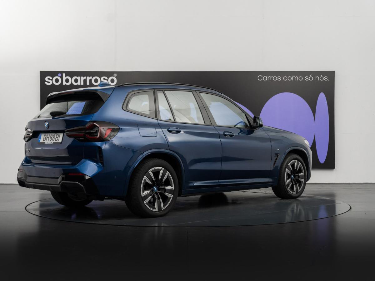 bmw-ix3-2024-eletrico-500cc