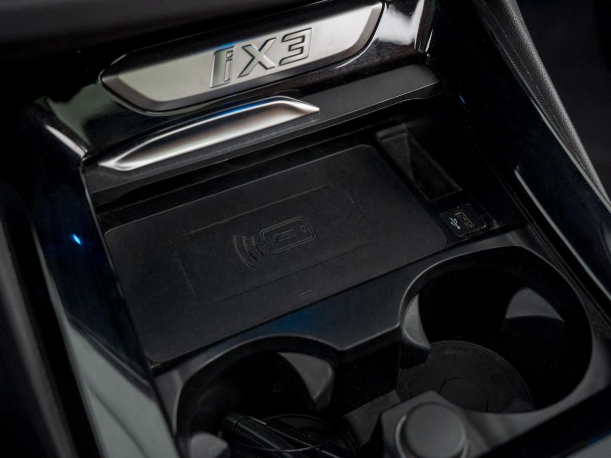 bmw-ix3-2024-eletrico-500cc