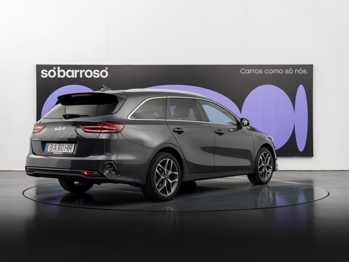 kia-ceed-sw-2023-diesel-1598cc