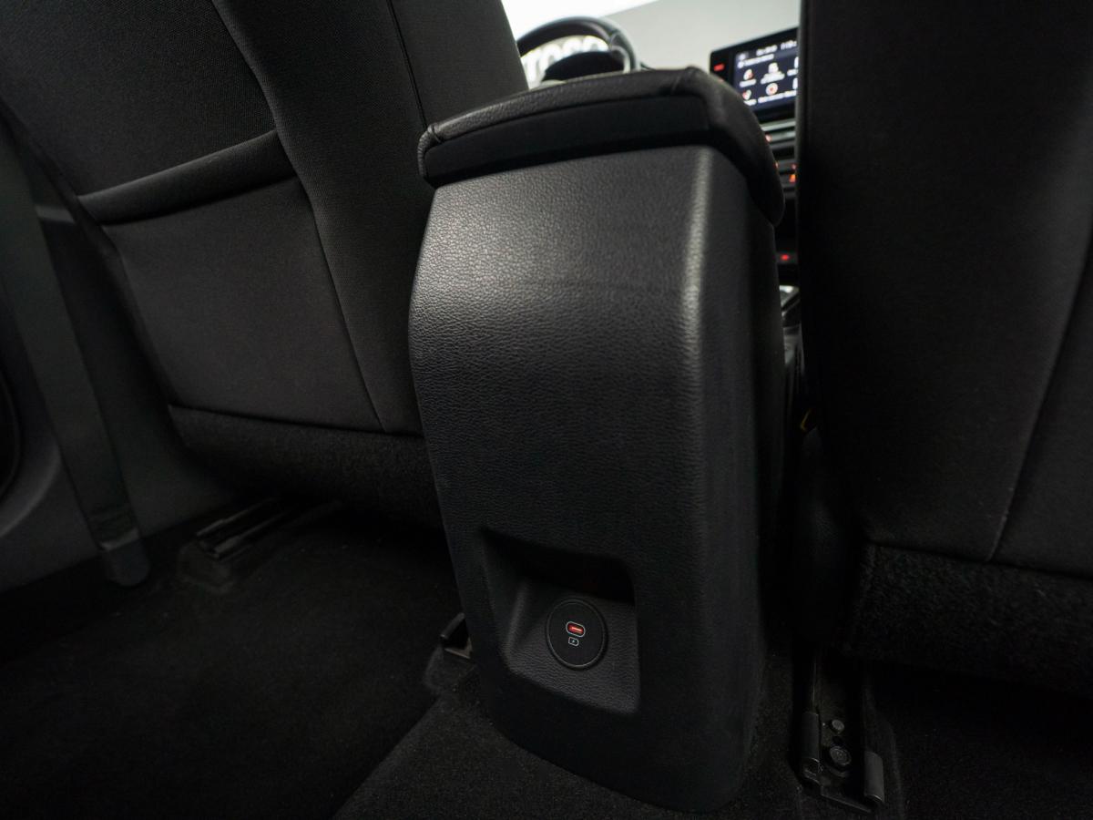 kia-ceed-sw-2023-diesel-1598cc
