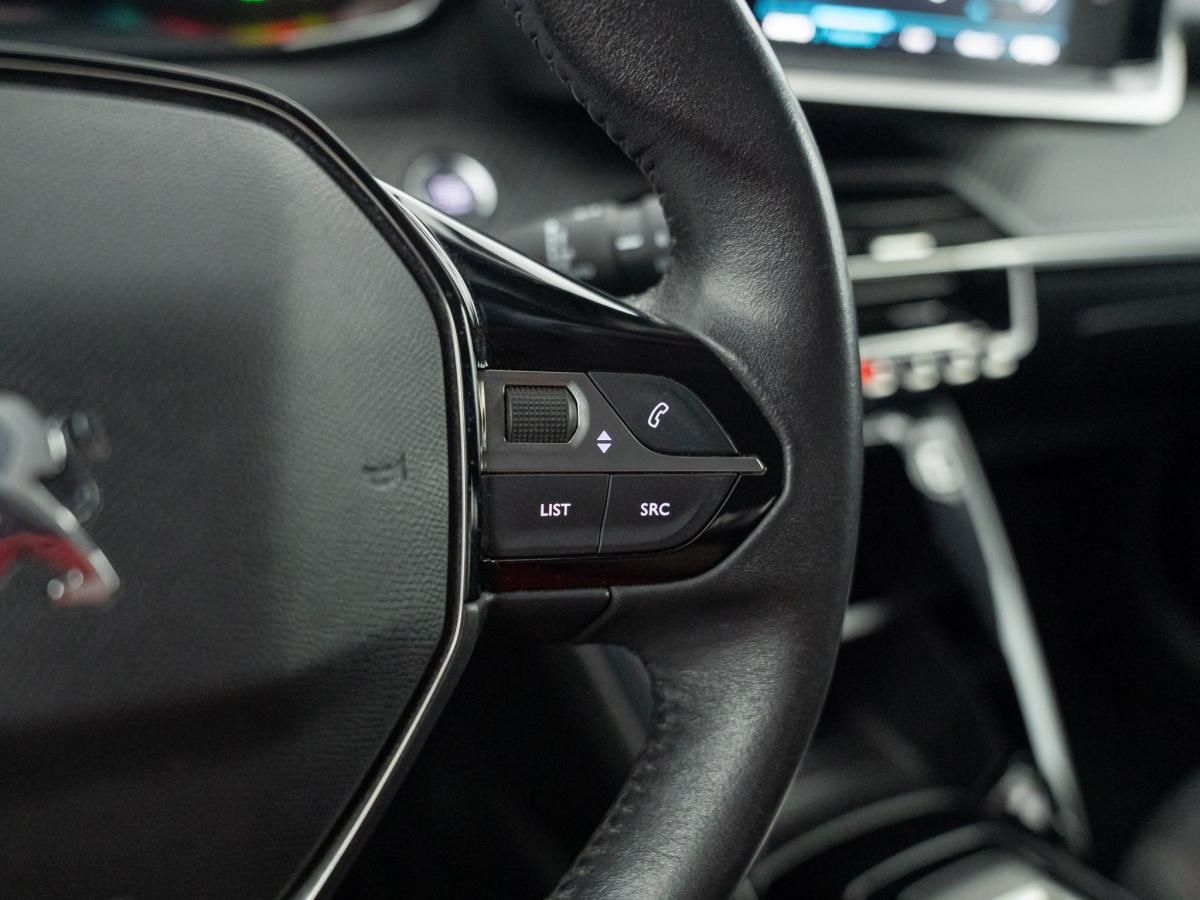 peugeot-208-2022-eletrico-500cc