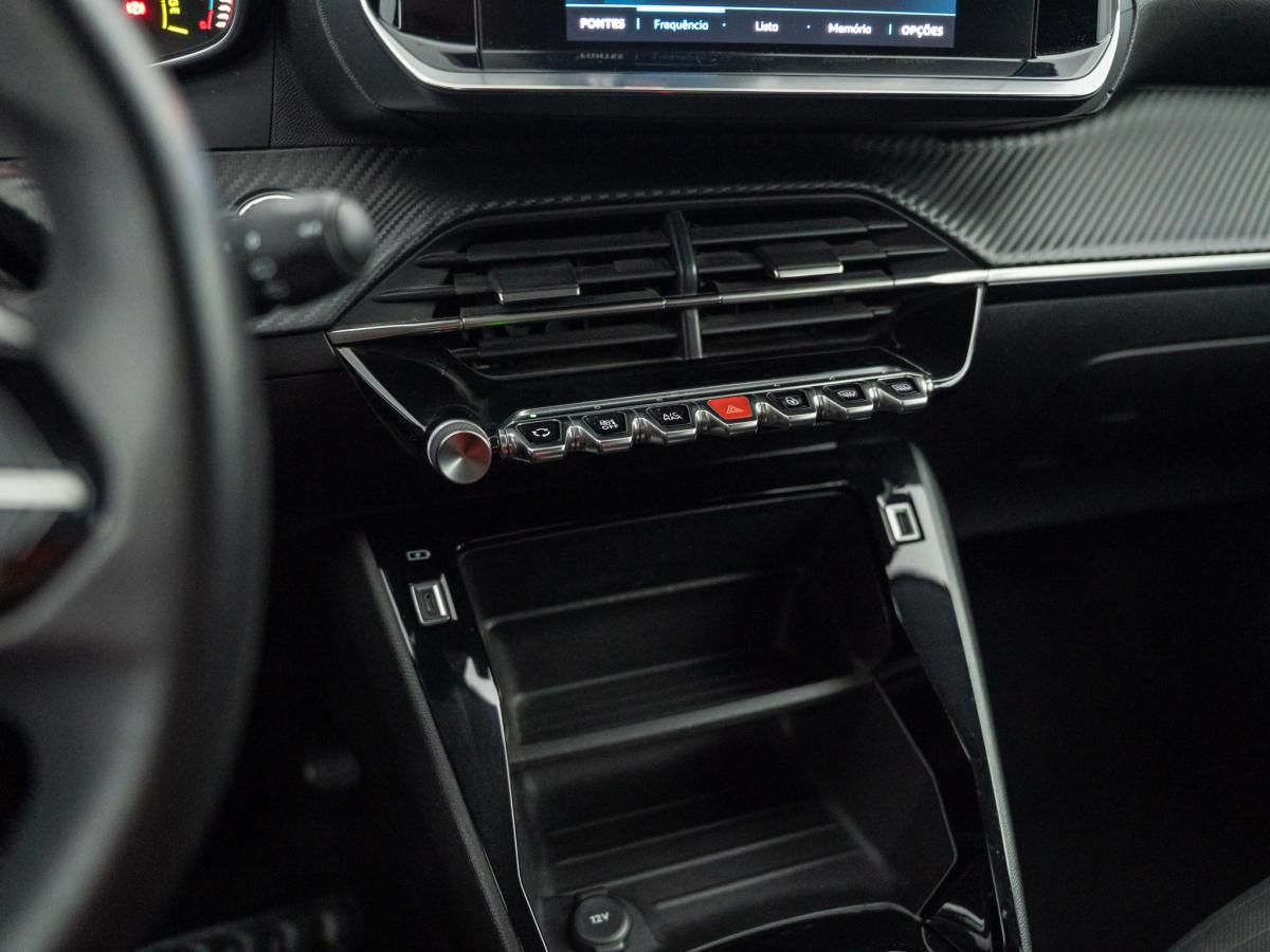 peugeot-208-2022-eletrico-500cc