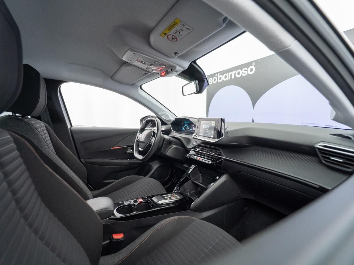 peugeot-208-2022-eletrico-500cc