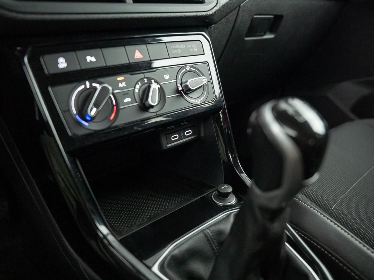 volkswagen-t-cross-2022-gasolina-999cc