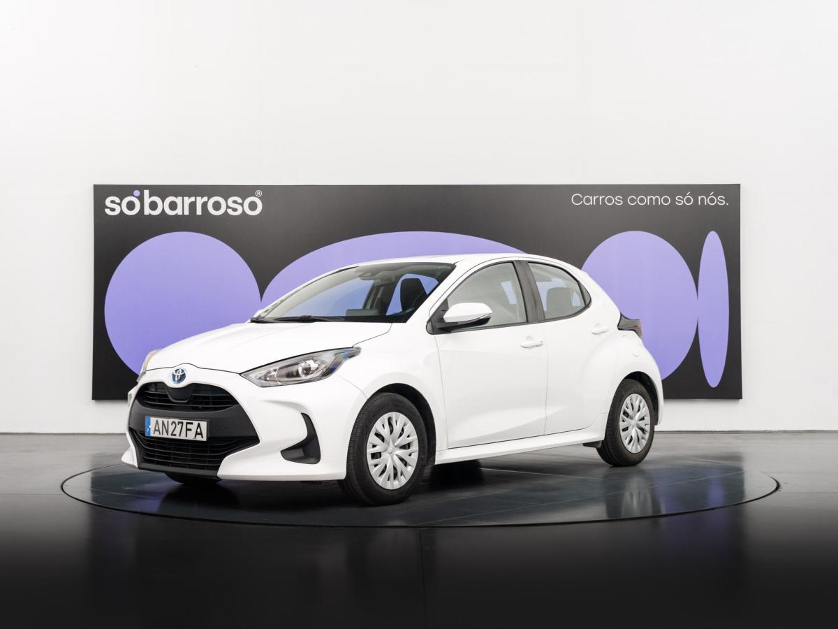 toyota-yaris-2021-hibrido-a-gasolina-1490cc