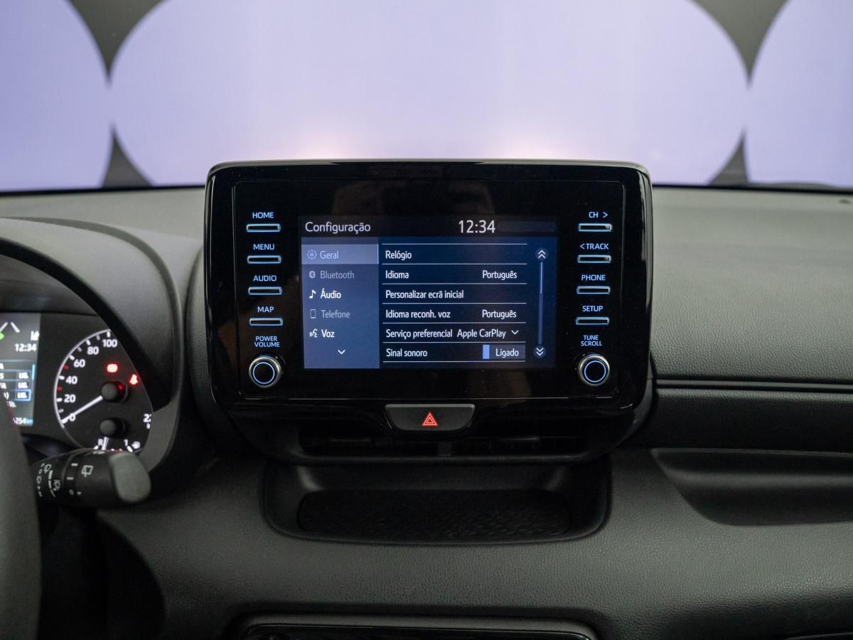toyota-yaris-2021-hibrido-a-gasolina-1490cc