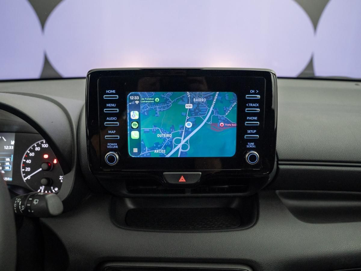 toyota-yaris-2021-hibrido-a-gasolina-1490cc