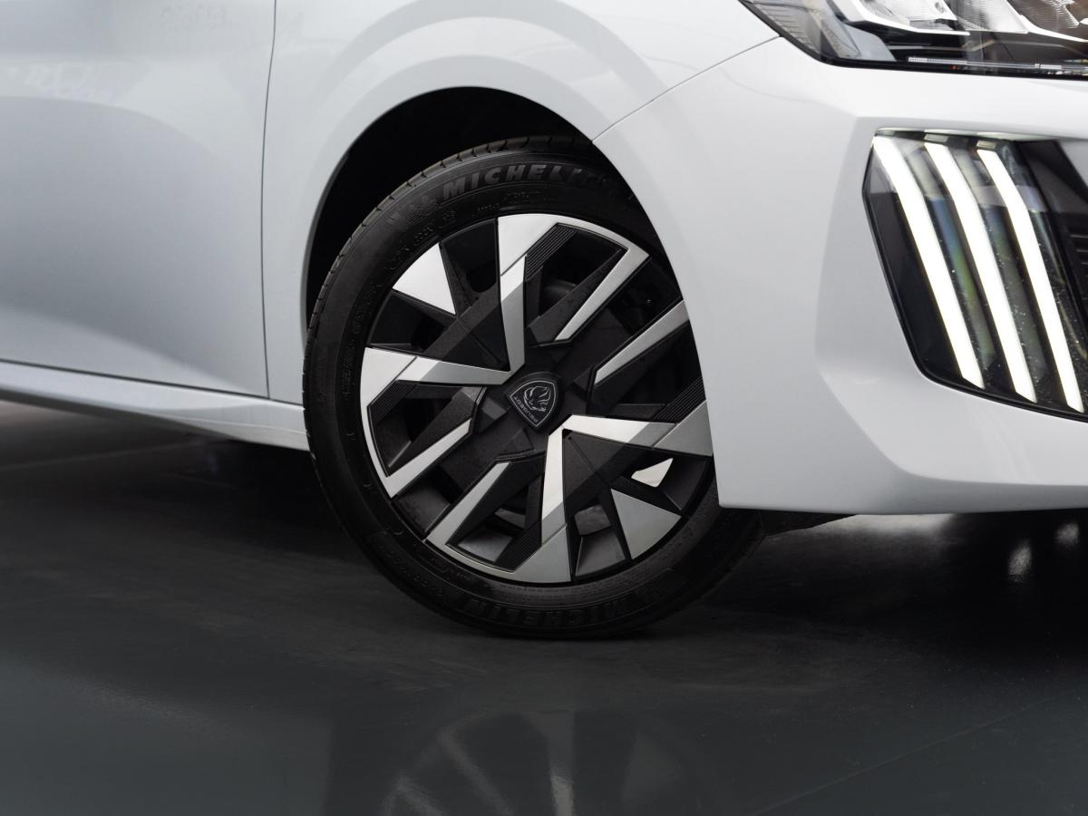 peugeot-208-2025-gasolina-1199cc