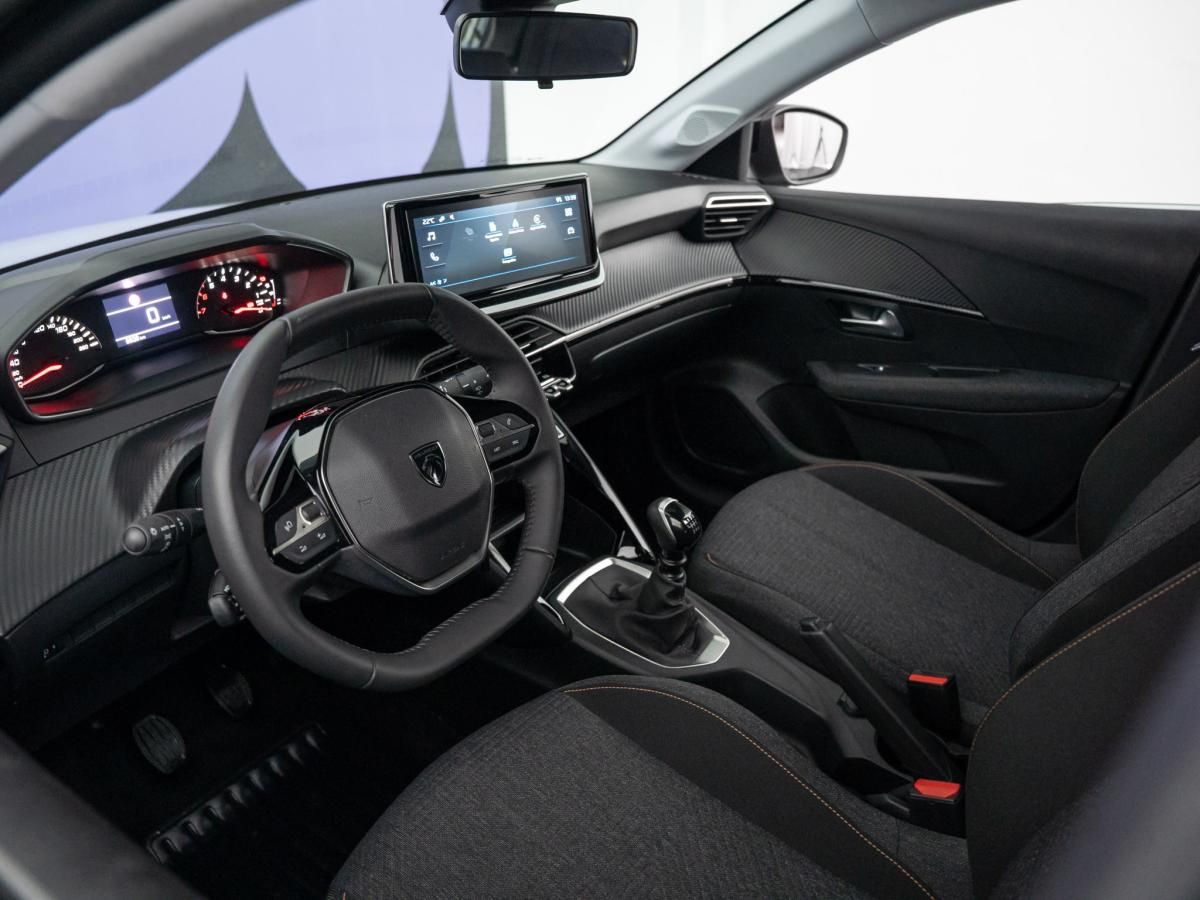 peugeot-208-2025-gasolina-1199cc