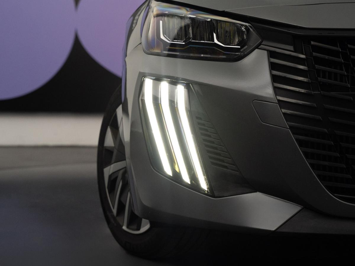 peugeot-208-2024-gasolina-1199cc