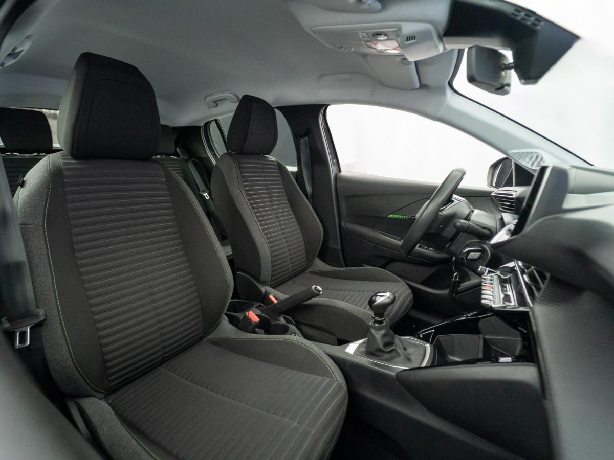peugeot-208-2024-gasolina-1199cc