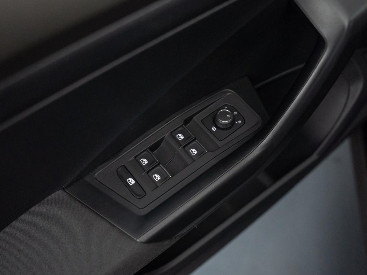 volkswagen-t-roc-2020-diesel-1598cc