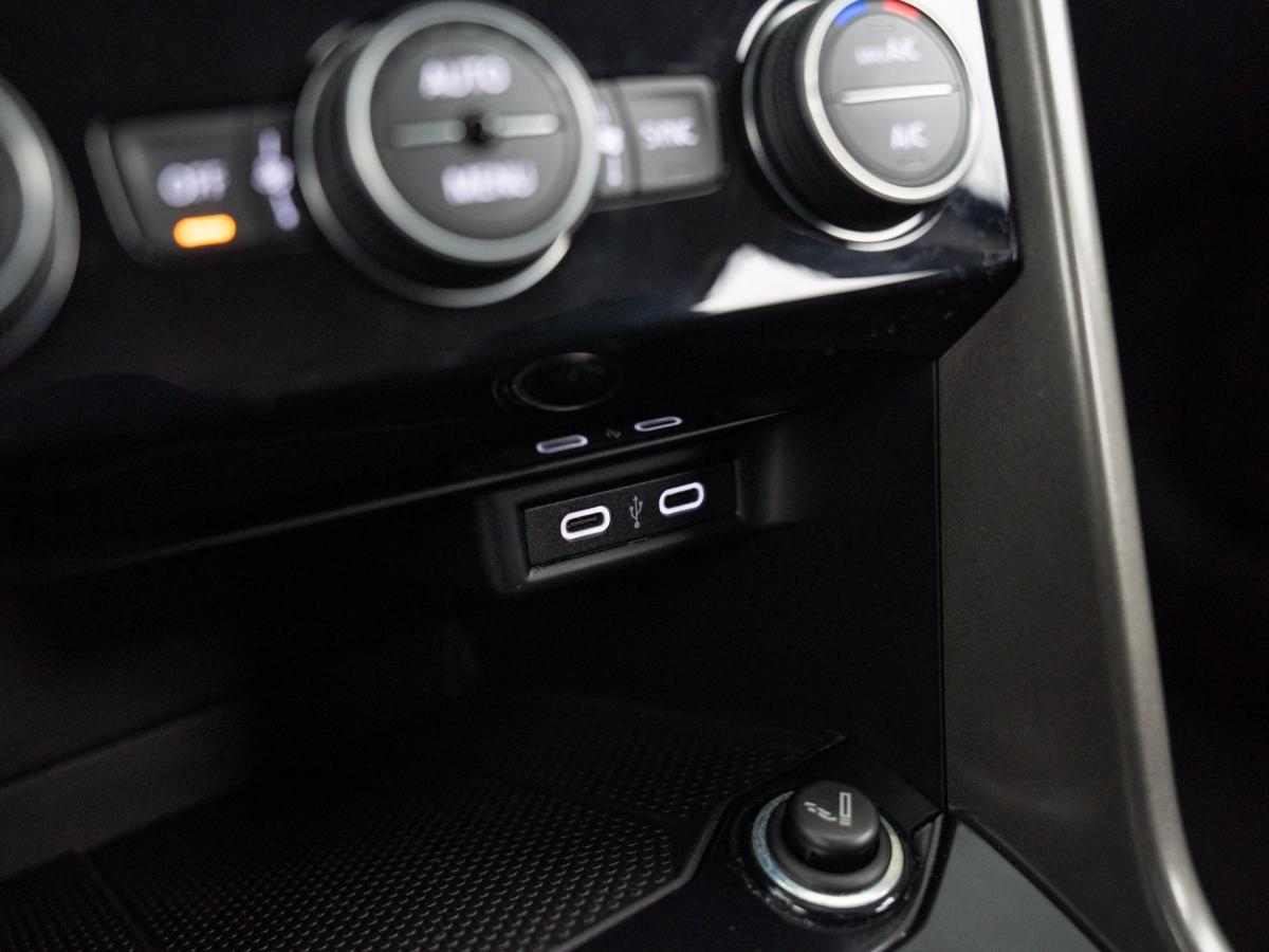volkswagen-t-roc-2020-diesel-1598cc