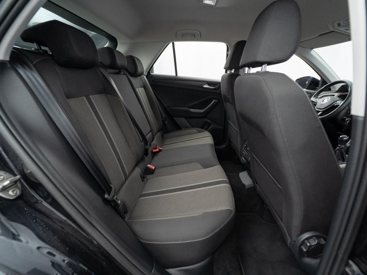 volkswagen-t-roc-2020-diesel-1598cc