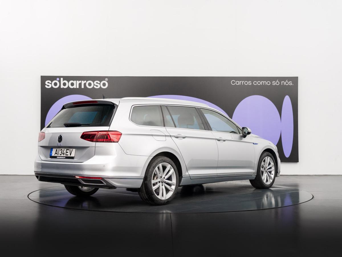 volkswagen-passat-variant-2021-hibrido-a-gasolina-1395cc