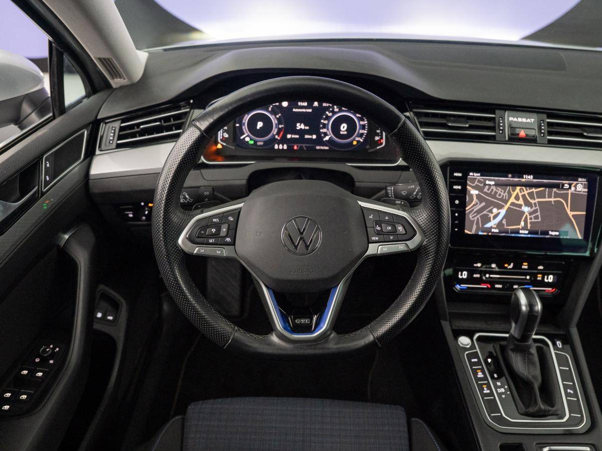 volkswagen-passat-variant-2021-hibrido-a-gasolina-1395cc