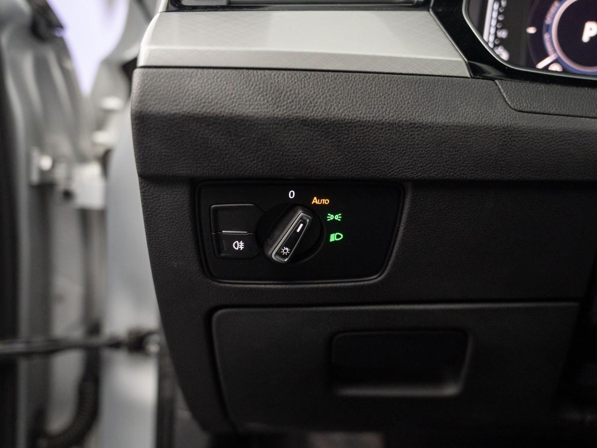 volkswagen-passat-variant-2021-hibrido-a-gasolina-1395cc