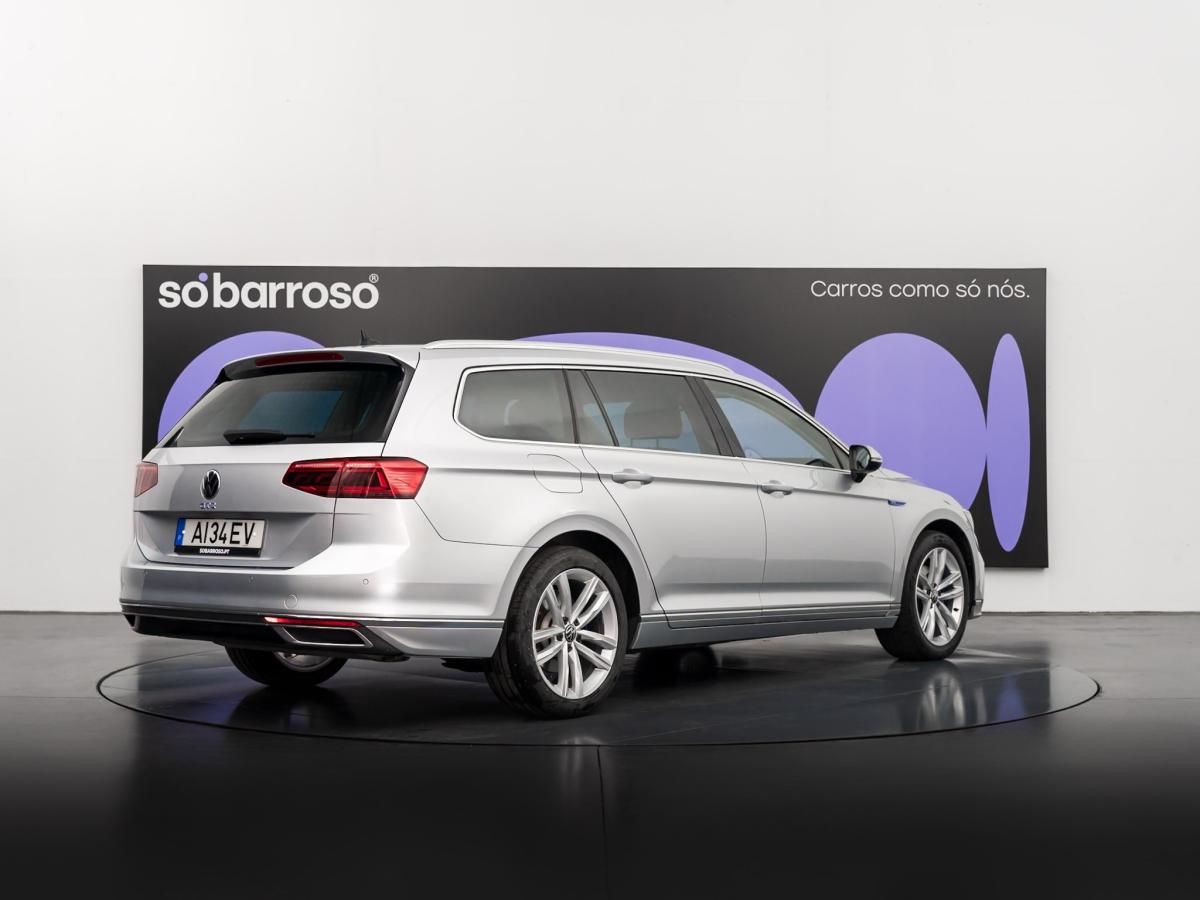 volkswagen-passat-variant-2021-hibrido-a-gasolina-1395cc