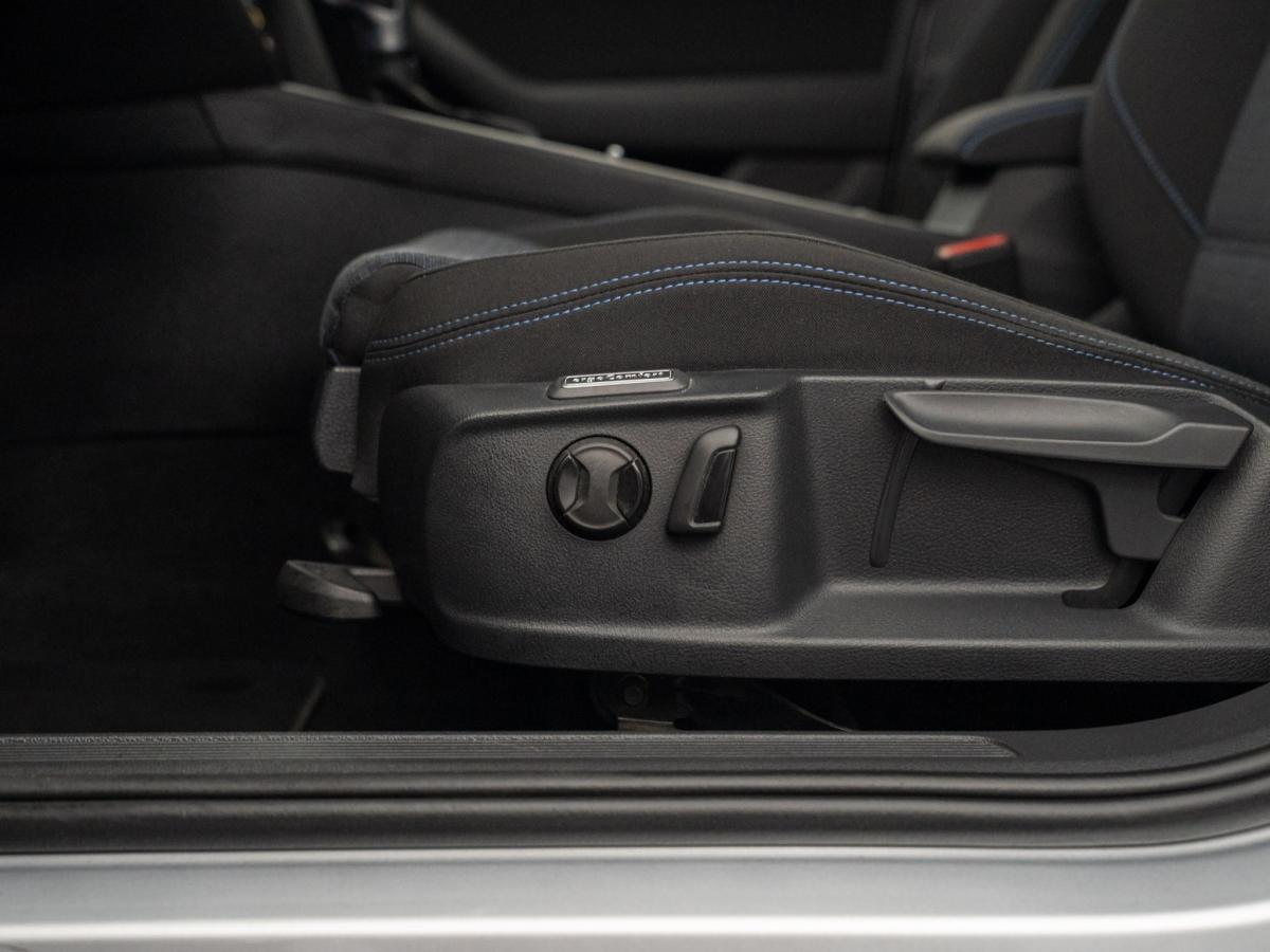 volkswagen-passat-variant-2021-hibrido-a-gasolina-1395cc