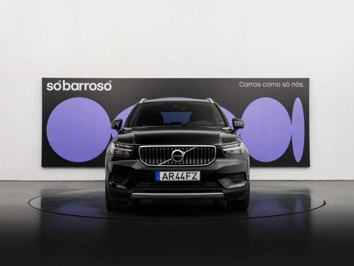 volvo-xc40-2022-hibrido-a-gasolina-1477cc