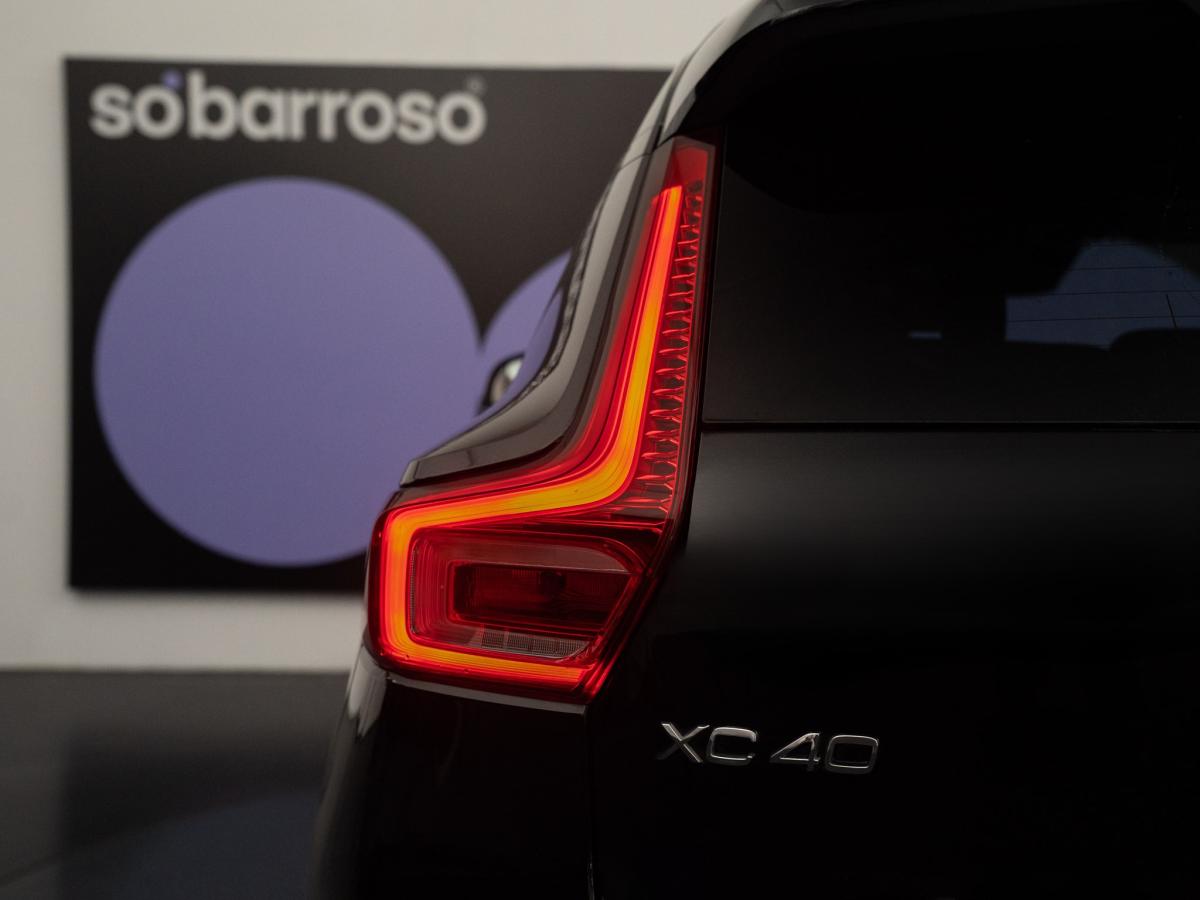 volvo-xc40-2022-hibrido-a-gasolina-1477cc