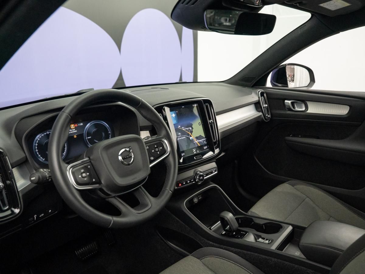 volvo-xc40-2022-hibrido-a-gasolina-1477cc
