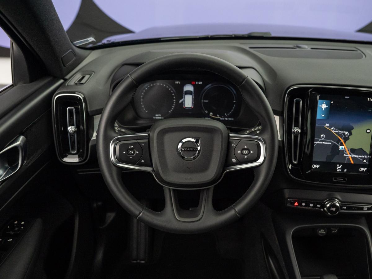 volvo-xc40-2022-hibrido-a-gasolina-1477cc