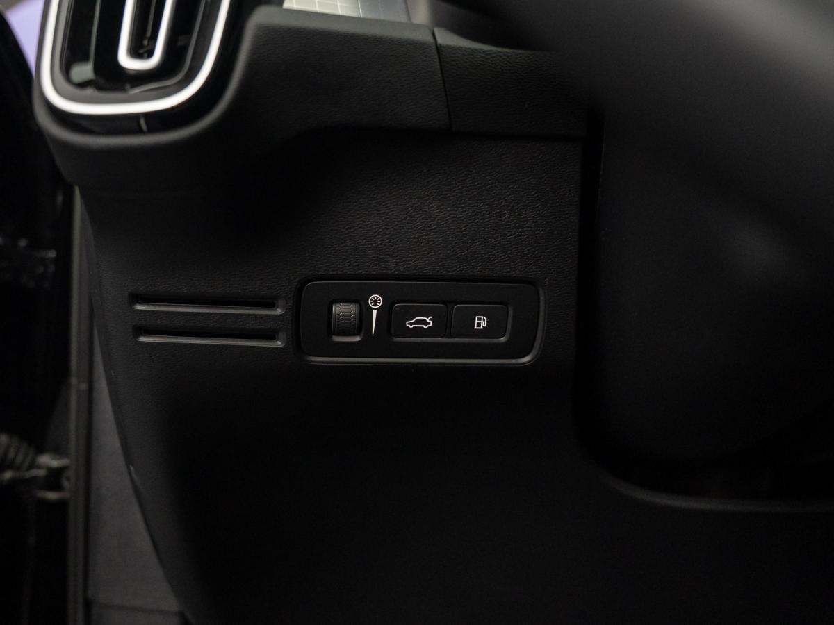 volvo-xc40-2022-hibrido-a-gasolina-1477cc