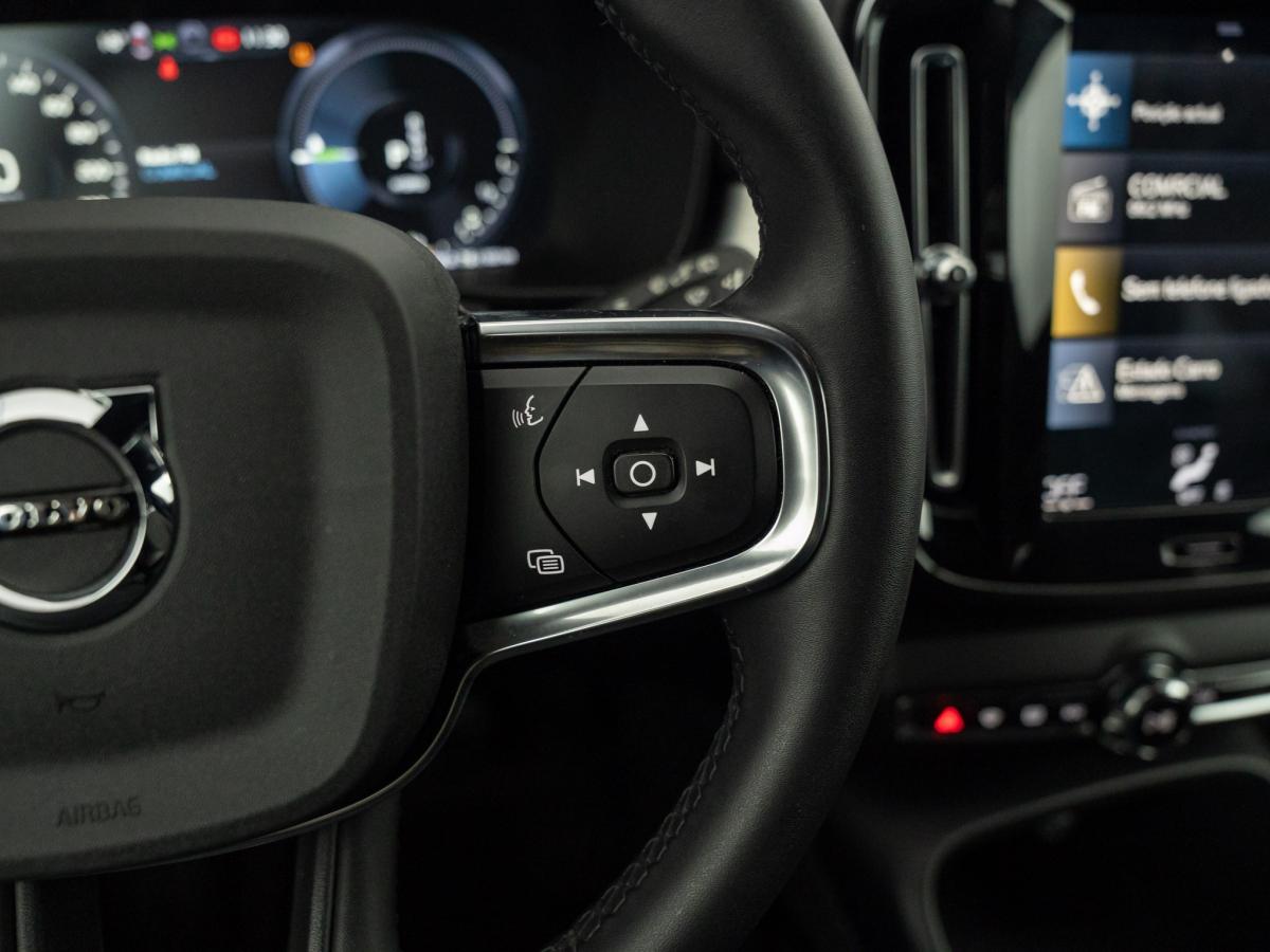 volvo-xc40-2022-hibrido-a-gasolina-1477cc