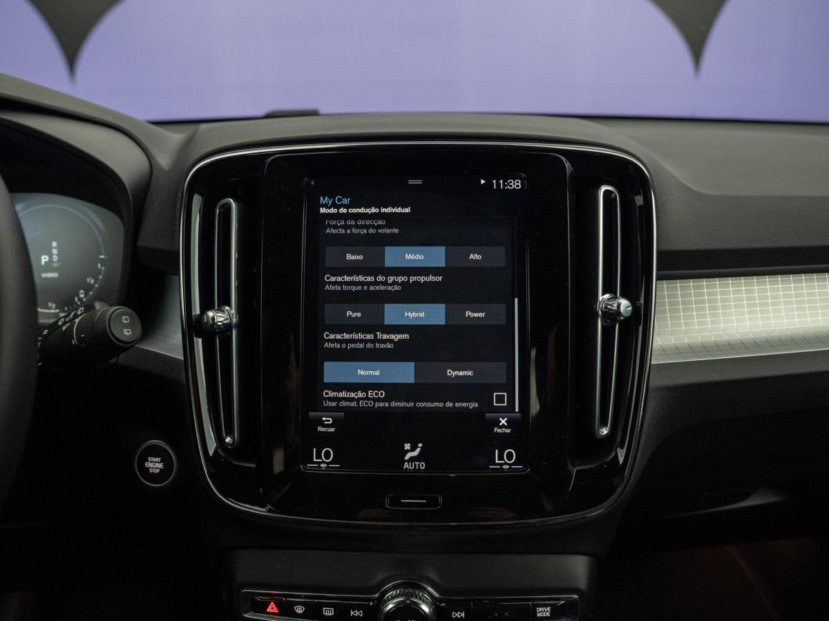 volvo-xc40-2022-hibrido-a-gasolina-1477cc